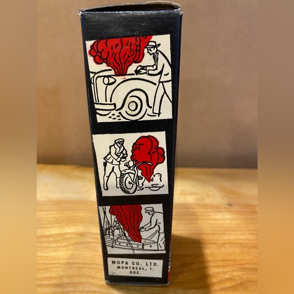 Vintage motorcycle fire extinguisher - Picture 2 of 6